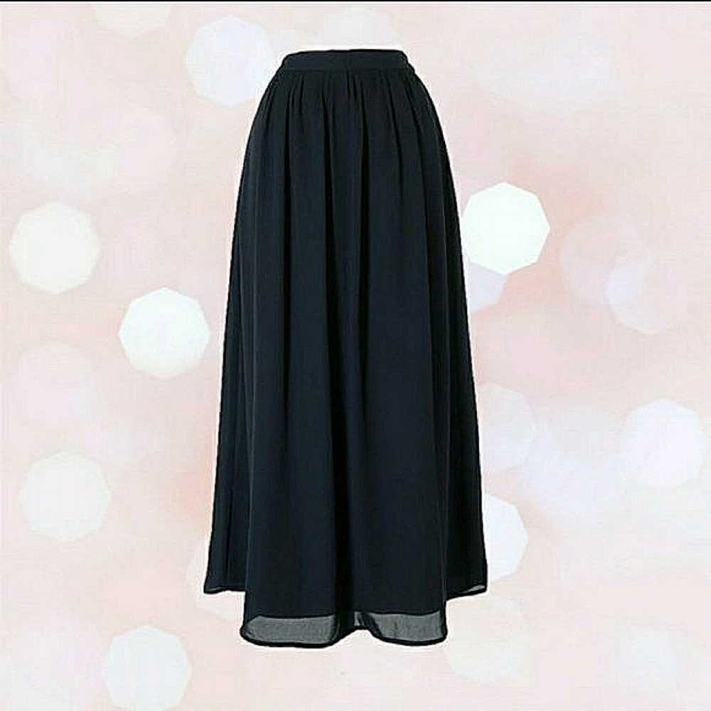 SOLD H&M elastic waist mesh fairy skirt midi length